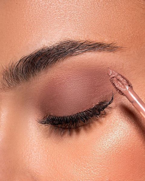 ZOLA x Valentina Lelyukh Рідкі тіні для повік Silky Matte Tint 03 Desert Rose 34934 фото